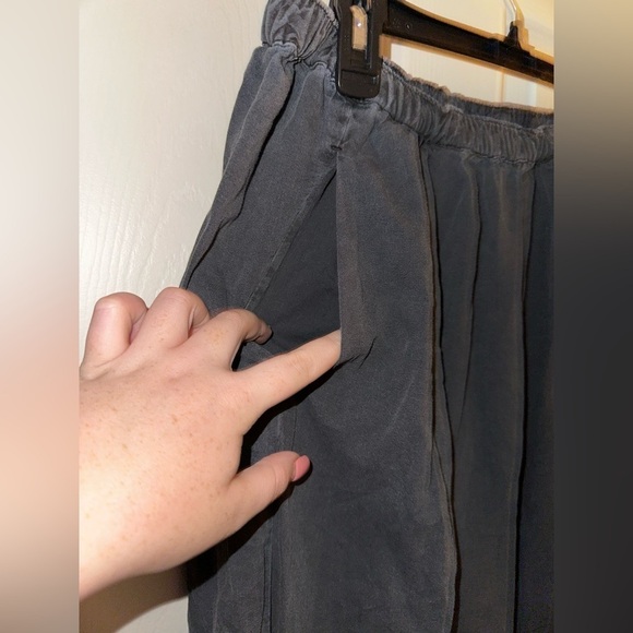 Free People women’s dark grey wide leg pants L contemporary boho - Picture 5 of 10